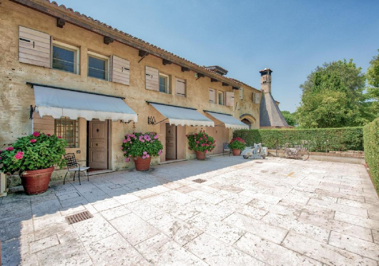 موليانو فينيتو Guest House La Marignana المظهر الخارجي الصورة